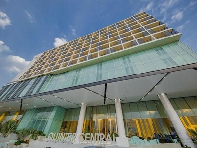 KHÁCH SẠN QUINTER CENTRAL