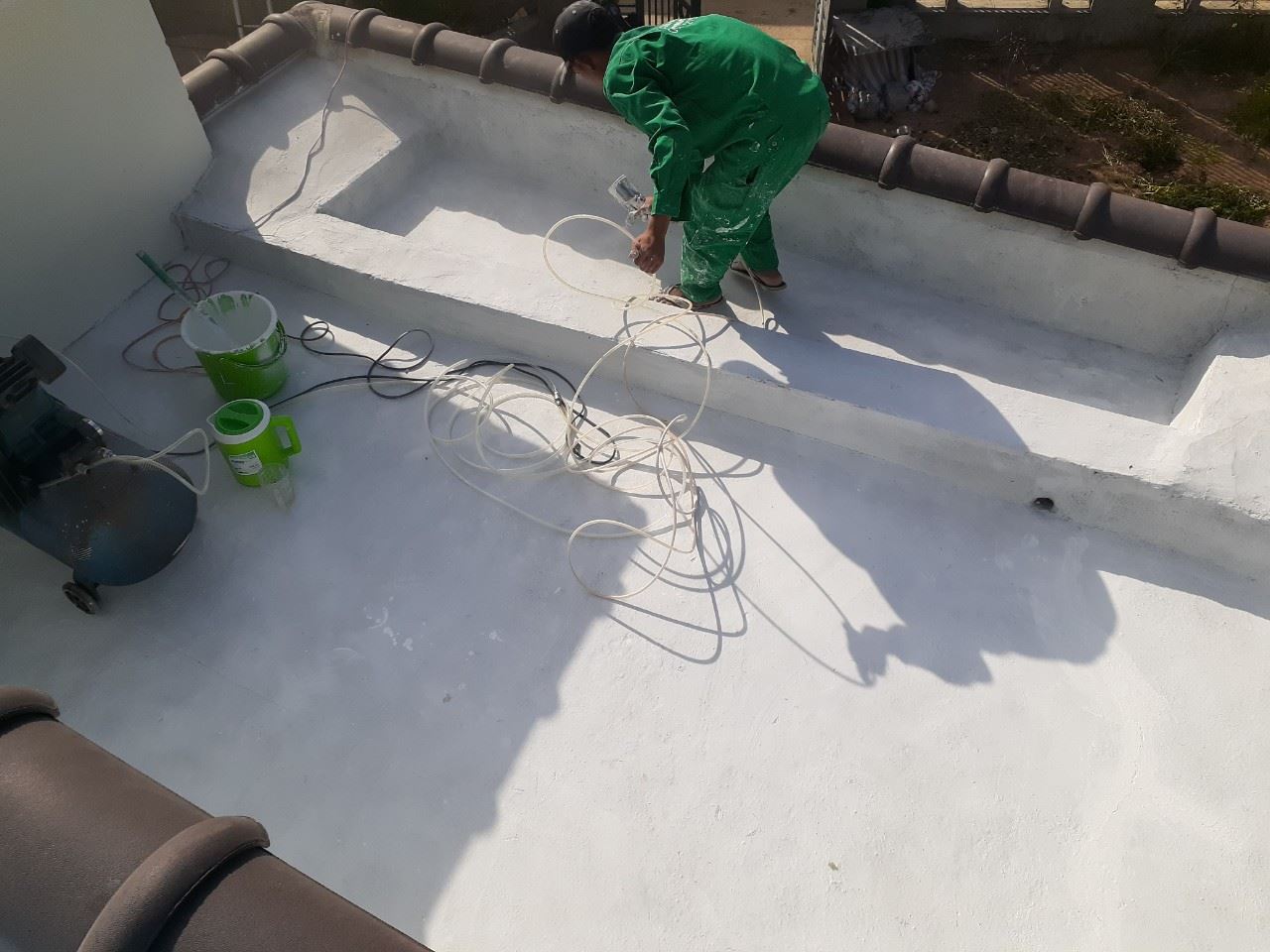 Sơn chống nóng mái tôn