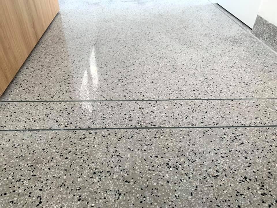 THI CÔNG CÁC LOẠI SÀN: TERRAZZO, GRANITO, ĐÁ MÀI, BÊ TÔNG, EPOXY,...TẠI NHA  TRANG - HPNT GROUP